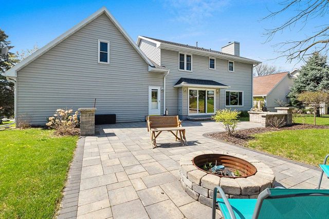 2951 VERCAUTEREN DRIVE, Green Bay, WI 54313