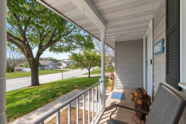 2951 VERCAUTEREN DRIVE, Green Bay, WI 54313