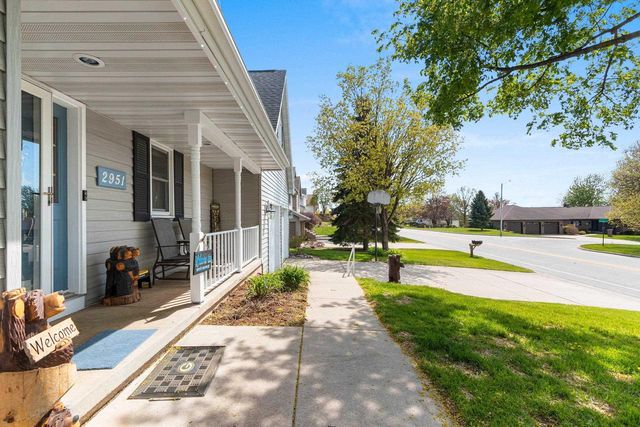 2951 VERCAUTEREN DRIVE, Green Bay, WI 54313