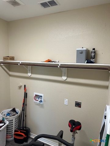 103 Retama Road, Refugio, TX 78377