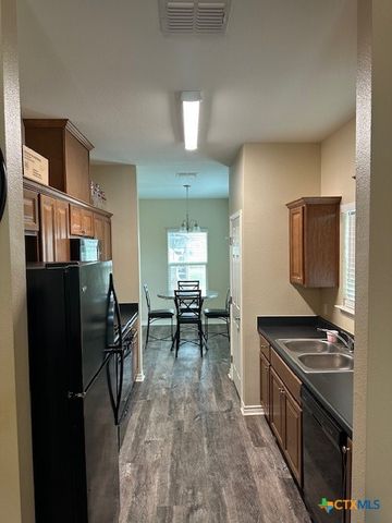 103 Retama Road, Refugio, TX 78377