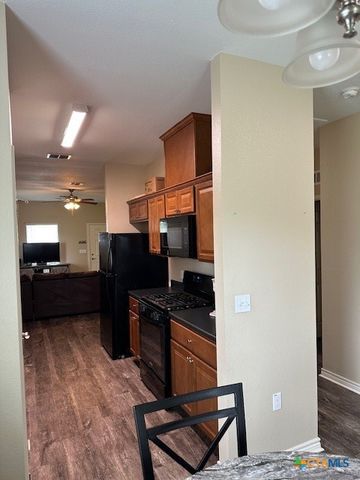 103 Retama Road, Refugio, TX 78377