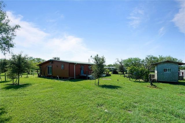 161 County Road 300, Orange Grove, TX 78372