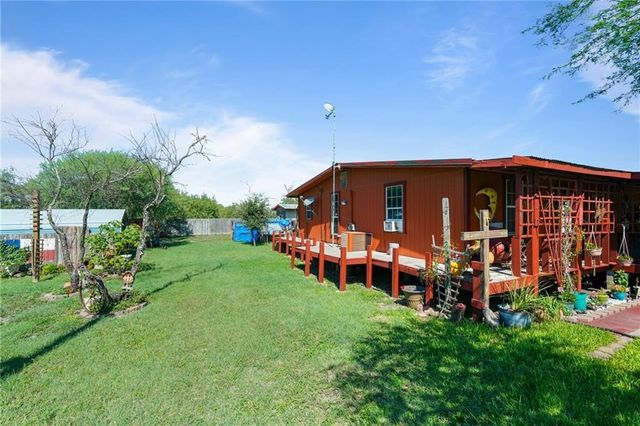 161 County Road 300, Orange Grove, TX 78372