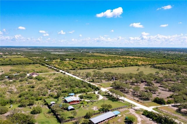 161 County Road 300, Orange Grove, TX 78372