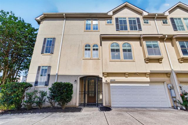 4502 Rose Street, Houston, TX 77007