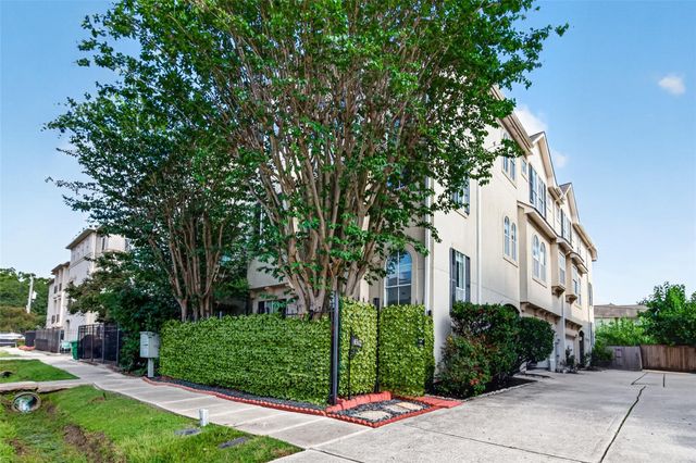 4502 Rose Street, Houston, TX 77007