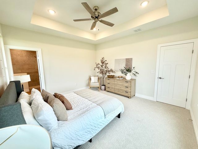 2612 S Willow Oak St, Wichita, KS 67230