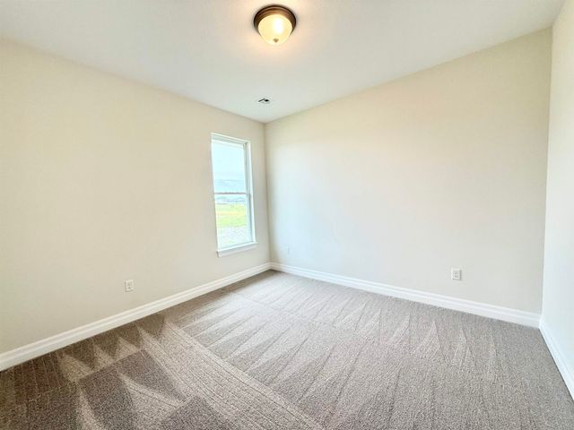 2612 S Willow Oak St, Wichita, KS 67230