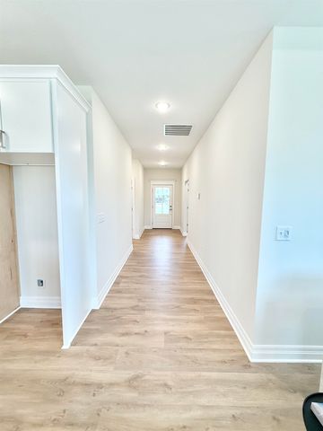 2612 S Willow Oak St, Wichita, KS 67230