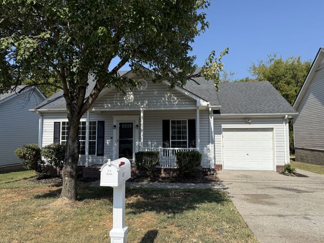 827 Neelys Chase Dr, Madison, TN 37115