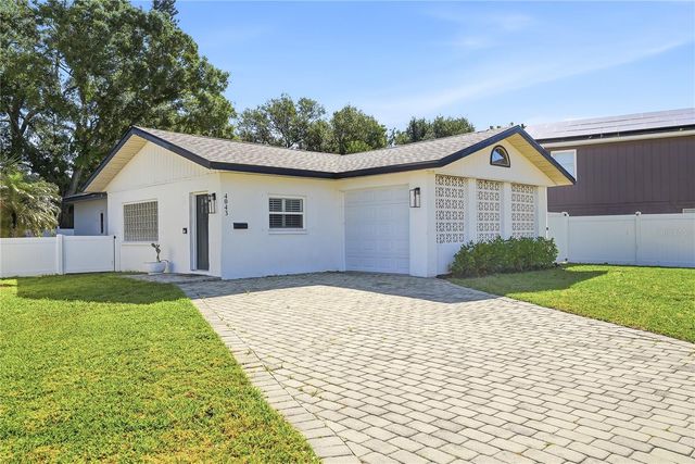 4043 SHORE ACRES BOULEVARD NE, St Petersburg, FL 33703