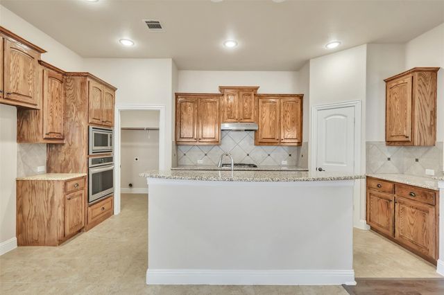 10616 Jackson Hole Lane, Mckinney, TX 75072