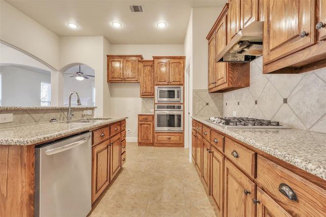 10616 Jackson Hole Lane, Mckinney, TX 75072