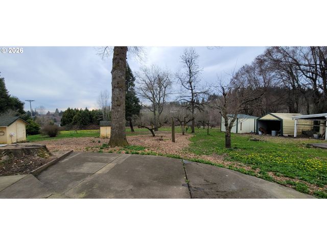 14425 Se 222ND Dr, Damascus, OR 97089