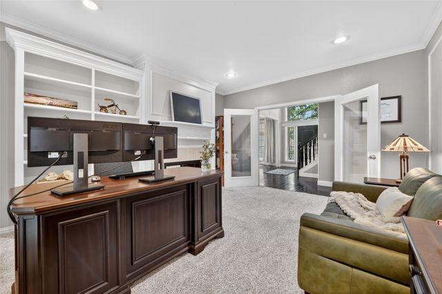 1917 Winding Creek Boulevard, Flower Mound, TX 75022