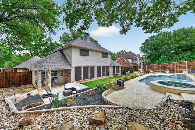 1917 Winding Creek Boulevard, Flower Mound, TX 75022