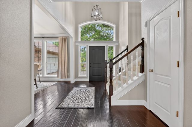 1917 Winding Creek Boulevard, Flower Mound, TX 75022