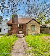 713 E Greenlawn Avenue, Lansing, MI 48910