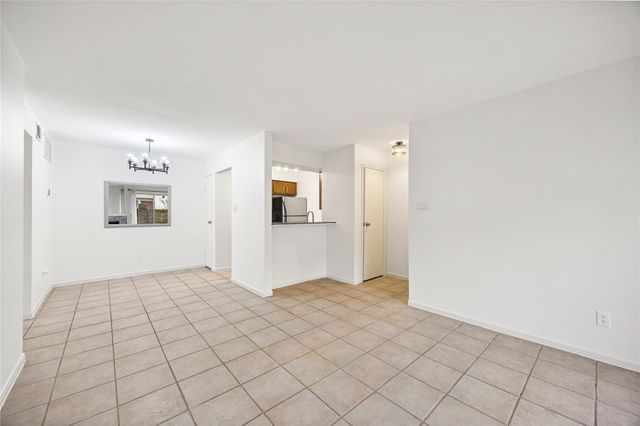 2120 El Paseo Street 803, Houston, TX 77054