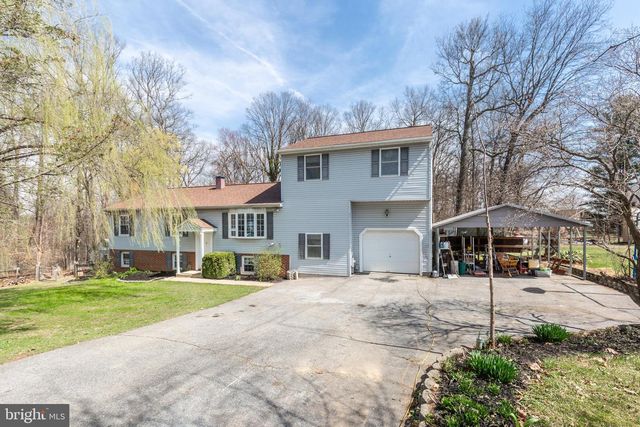 2203 GREEN HAVEN WAY, Hampstead, MD 21074