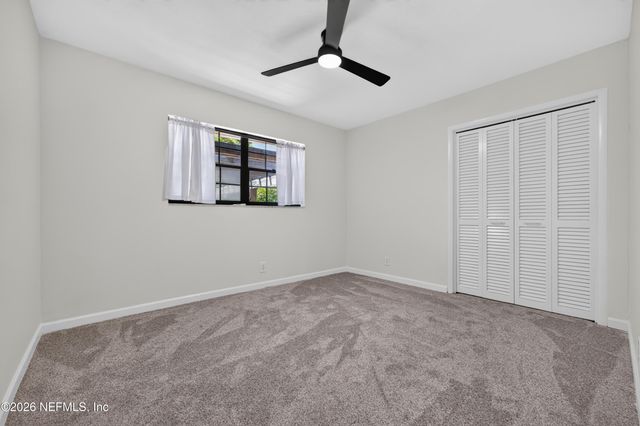 1860 SUNNYMEADE Drive, Jacksonville, FL 32211