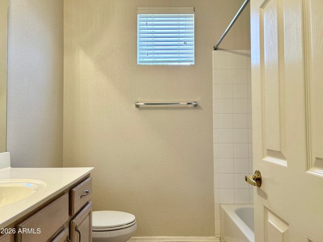 1335 E JUNE Street 110, Mesa, AZ 85203