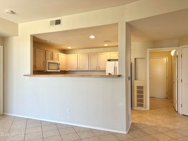 1335 E JUNE Street 110, Mesa, AZ 85203