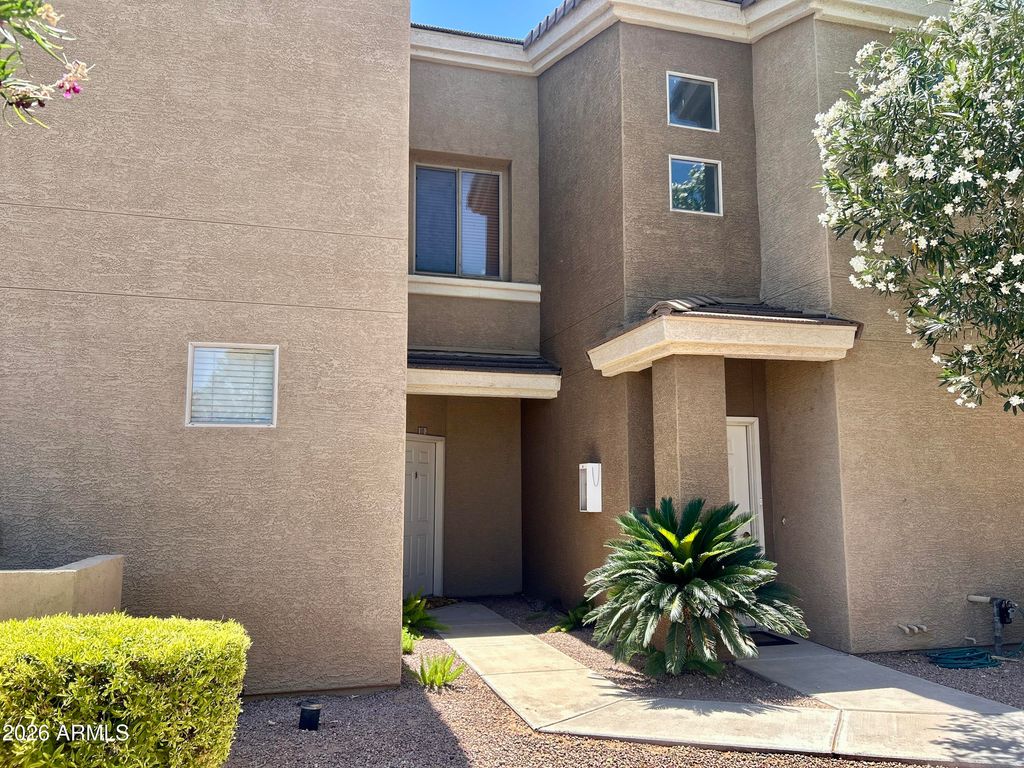 1335 E JUNE Street 110, Mesa, AZ 85203