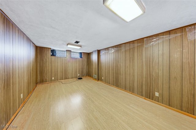 4431 Albertly Avenue, Parma, OH 44134