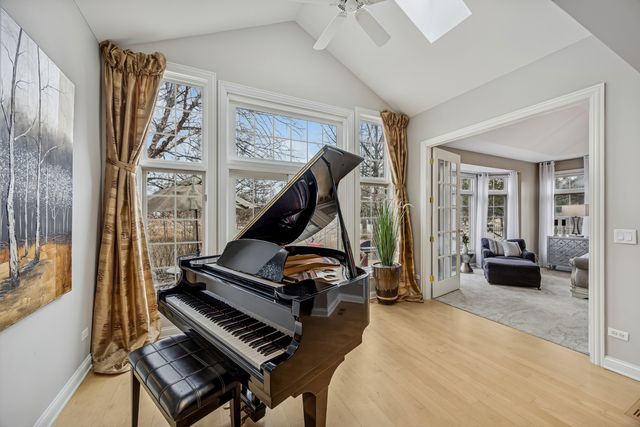 8711 Berkley Court, Orland Park, IL 60462