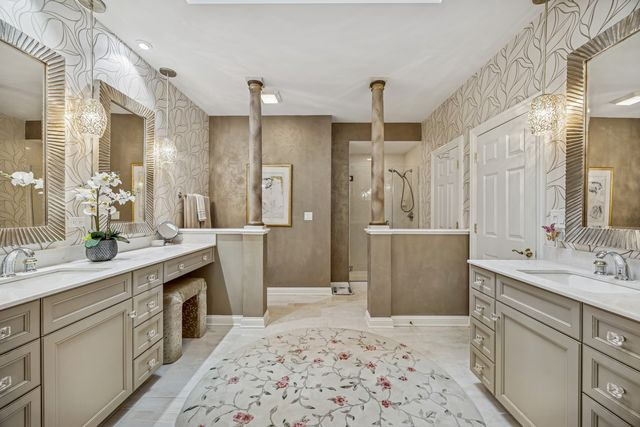 8711 Berkley Court, Orland Park, IL 60462