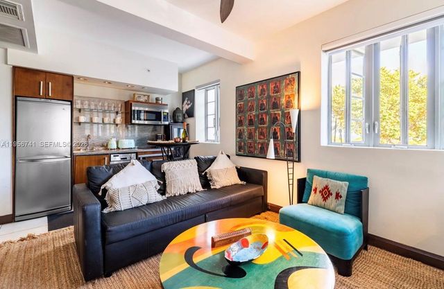 1036 Ocean Dr B201, Miami Beach, FL 33139