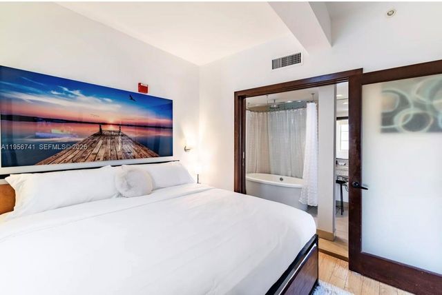 1036 Ocean Dr B201, Miami Beach, FL 33139