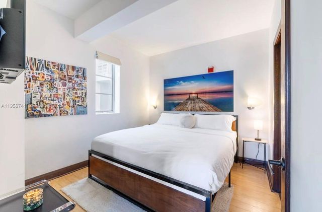 1036 Ocean Dr B201, Miami Beach, FL 33139