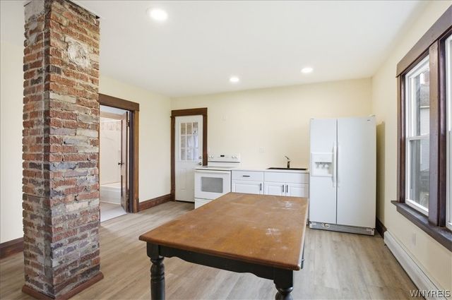 5041 Broadway, Lancaster, NY 14043