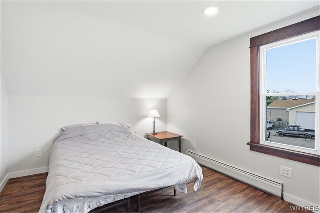 5041 Broadway, Lancaster, NY 14043