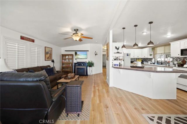 818 Portola, Hemet, CA 92543