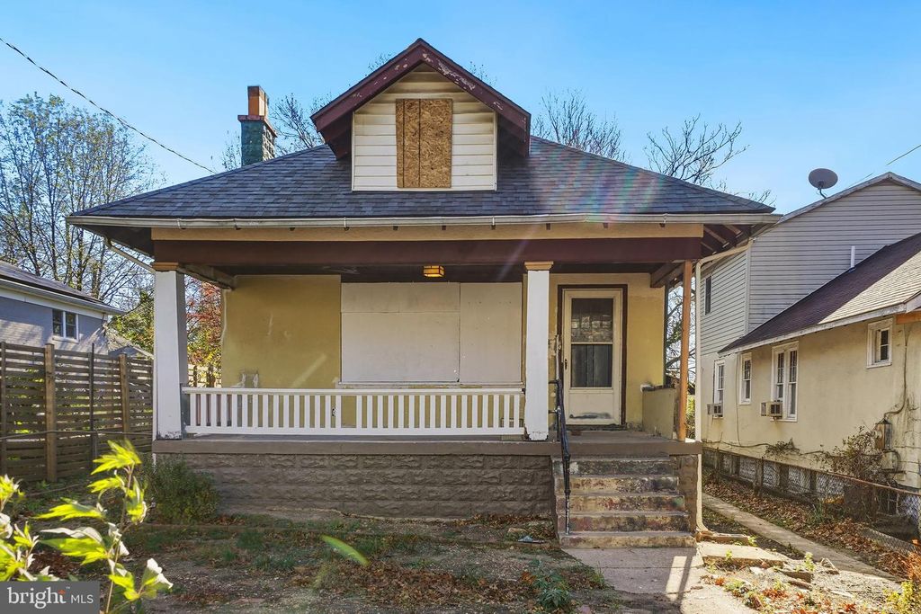 200 VAN BUREN ST NW, Washington, DC 20012