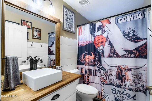 844 N ORACLE --, Mesa, AZ 85203