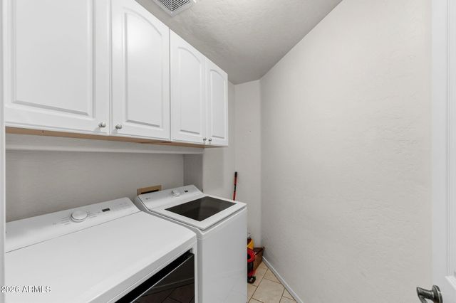 844 N ORACLE --, Mesa, AZ 85203