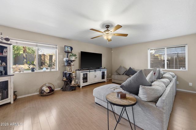 844 N ORACLE --, Mesa, AZ 85203