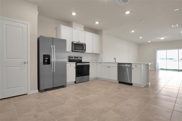 4292 CHESTER SPRINGS BOULEVARD, Davenport, FL 33837