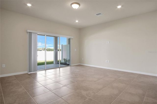 4292 CHESTER SPRINGS BOULEVARD, Davenport, FL 33837