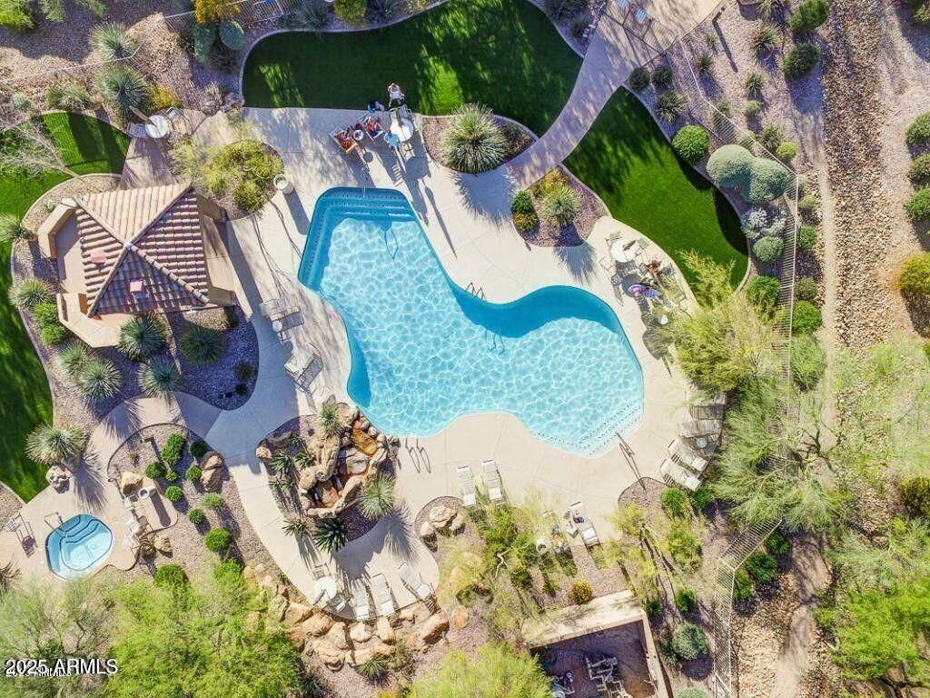 Image 7 of property listing at 7445 E EAGLE CREST Drive 1143, Mesa, AZ 85207