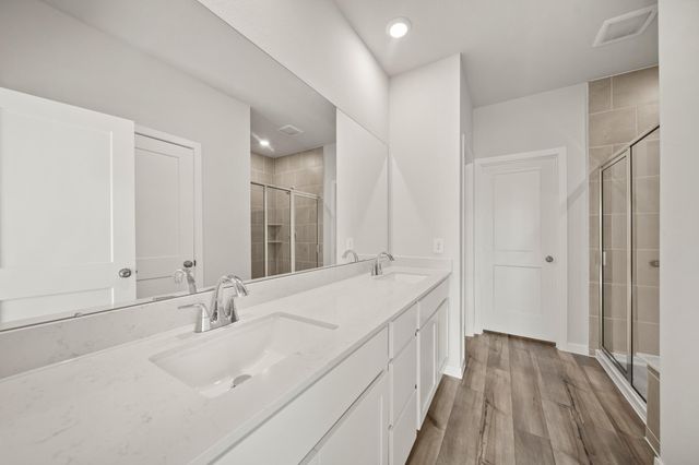 11602 Youngquist Drive, Mont Belvieu, TX 77535