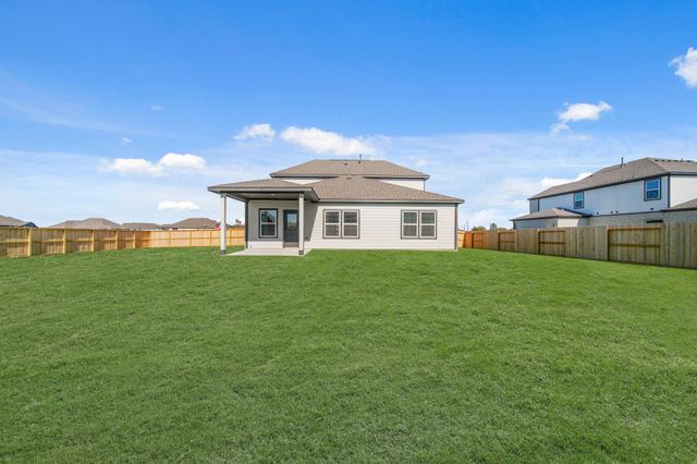 11602 Youngquist Drive, Mont Belvieu, TX 77535