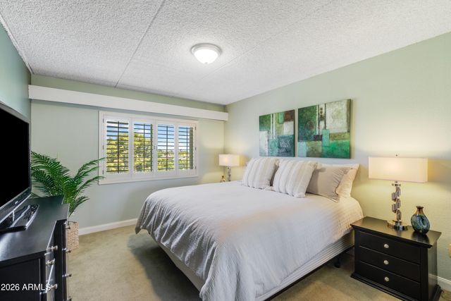 7970 E CAMELBACK Road E 506, Scottsdale, AZ 85251