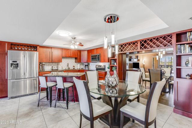 7970 E CAMELBACK Road E 506, Scottsdale, AZ 85251