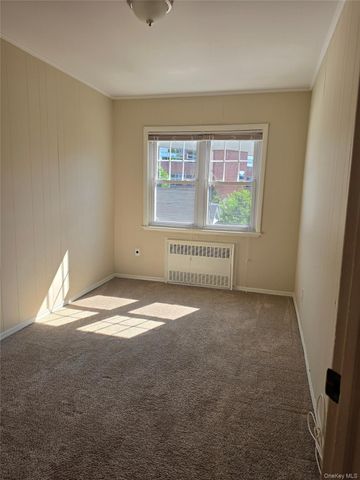 84-33 124th Street 2FL, Kew Gardens, NY 11415